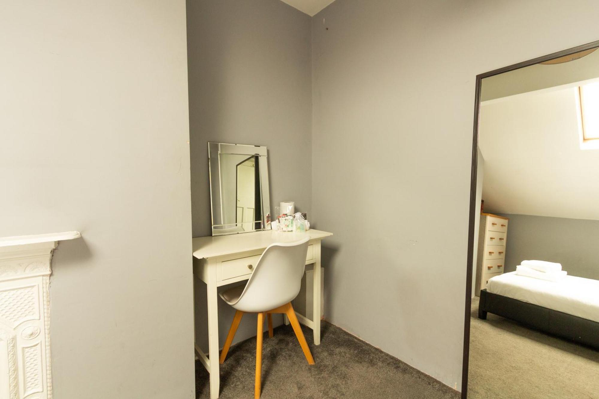 Lovely Private Rooms Near Mcr Centre Manchester Dış mekan fotoğraf